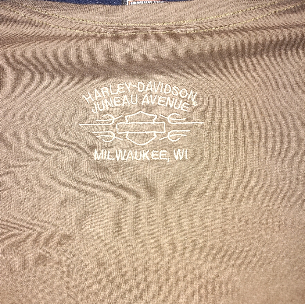 Tan and brown long sleeve Harley Davidson